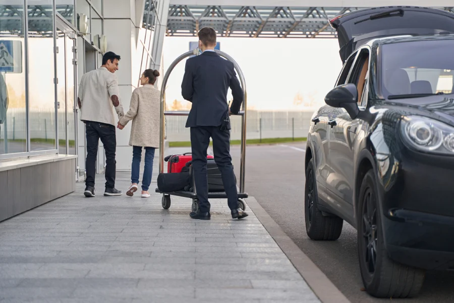 How Sedan Service Supports Timely Event Arrivals in Doylestown, PA